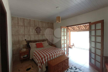 Casa à venda com 3 quartos, sendo 1 suíte,  em Estância Conceição, Itapetininga, SP