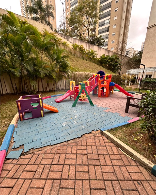 Apartamento à venda com 3 quartos, sendo 1 suíte, em Vila Andrade, São Paulo, SP