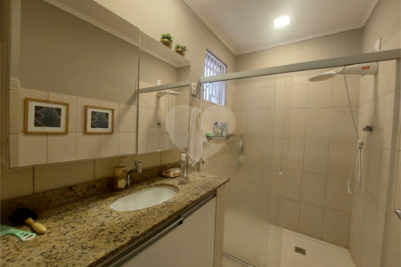 Casa de Vila à venda com 2 quartos, sendo 1 suíte,  em Rio de Janeiro, RJ