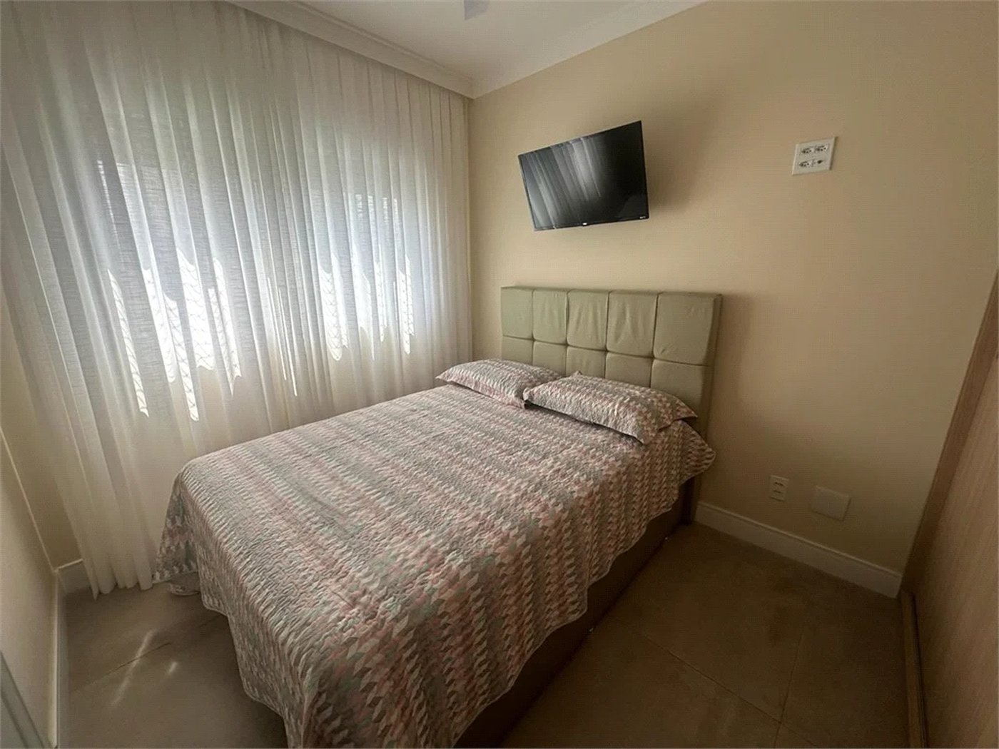Apartamento à venda com 3 quartos, sendo 1 suíte,  em Vila Andrade, São Paulo, SP