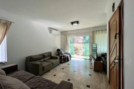 Casa à venda com 4 suítes no condomínio Residencial Cantareira, São Paulo - SP