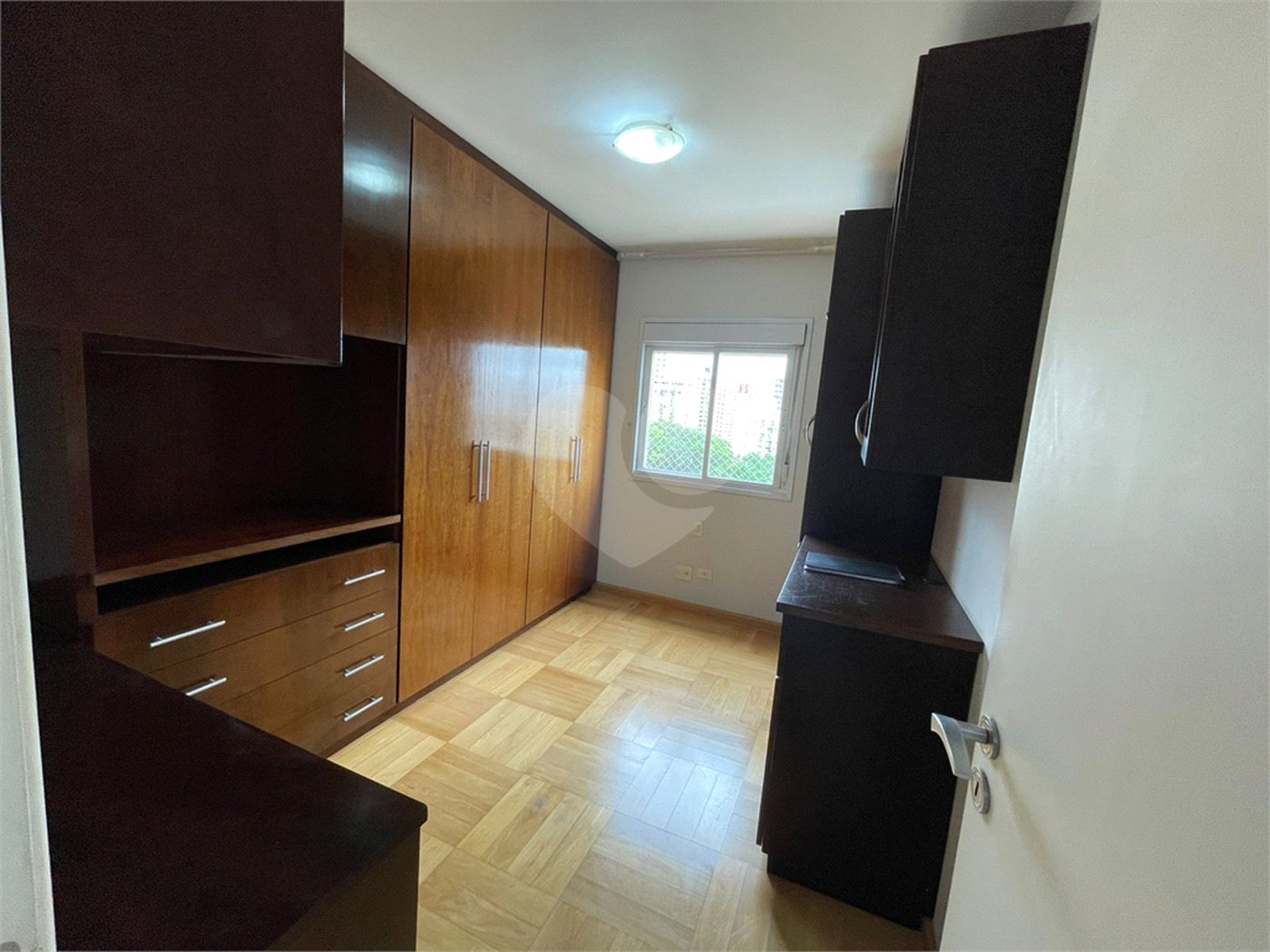 Apartamento à venda ou para alugar com 3 suítes em Vila Suzana, São Paulo, SP
