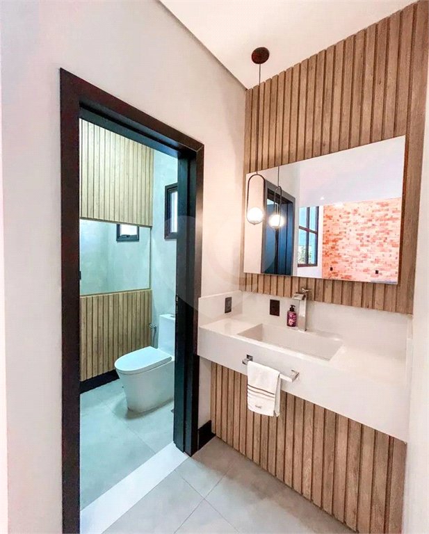 Casa à venda com 3 suítes no condomínio Beira da Mata, Indaiatuba - SP