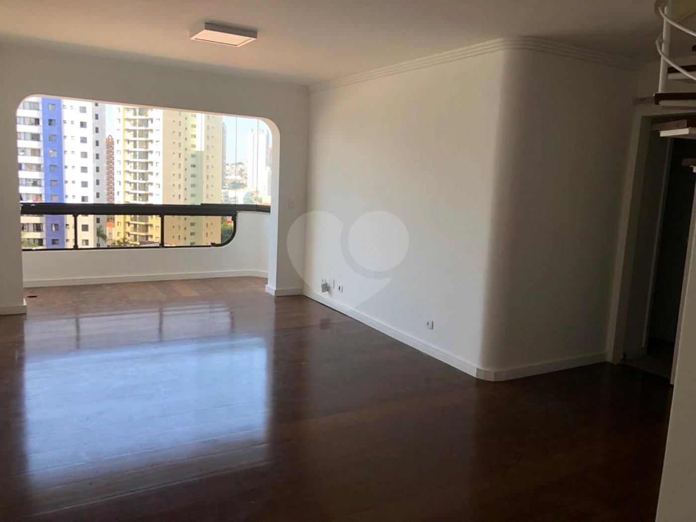 Apartamento à venda com 3 quartos, sendo 1 suíte, em Cidade Mãe do Céu, São Paulo, SP