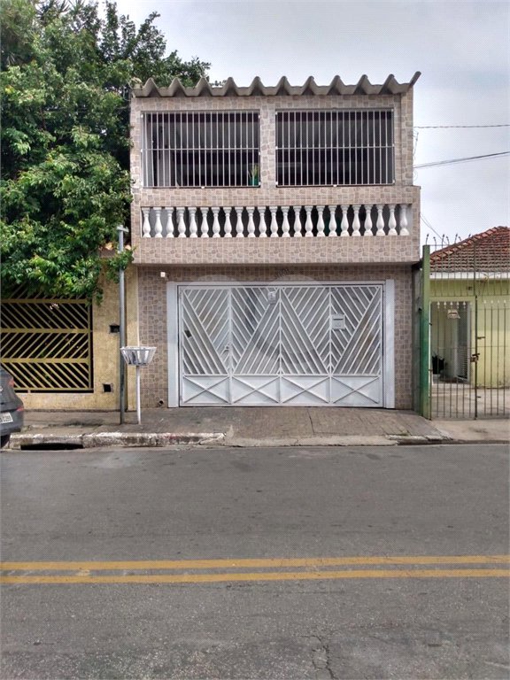 Sobrado à venda com 4 quartos, sendo 1 suíte,  em Parque Edu Chaves, São Paulo, SP
