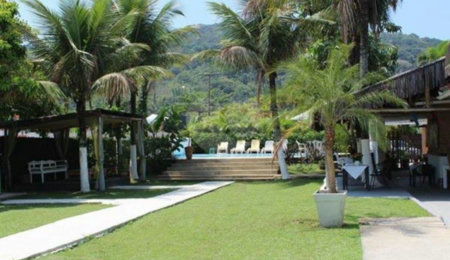 Sobrado à venda com 14 suítes em Jardim Enseada, Guarujá, SP