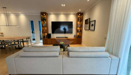 Casa à venda com 3 suítes no condomínio Sunset Brooklin, São Paulo - SP