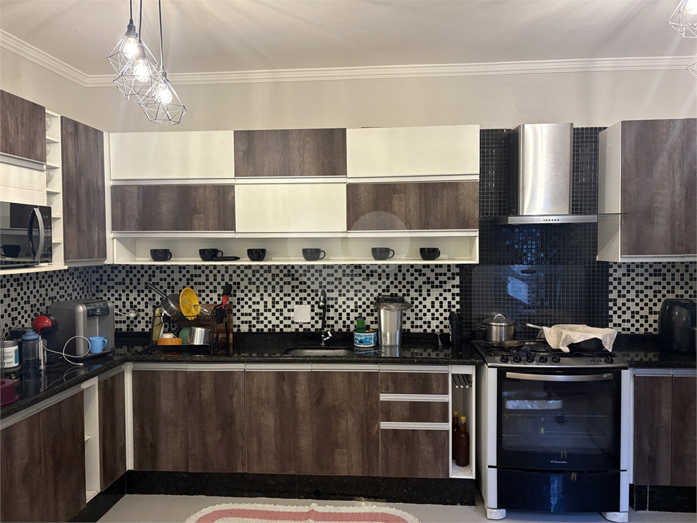 Casa à venda com 3 quartos, sendo 1 suíte,  em Cidade Jardim, Mogi das Cruzes, SP