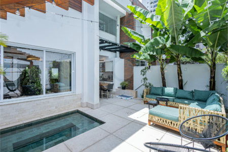 Casa à venda com 4 suítes no condomínio Bauhaus Village, São Paulo - SP
