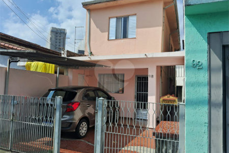 Sobrado à venda com 3 quartos em Jardim Humaitá, São Paulo, SP