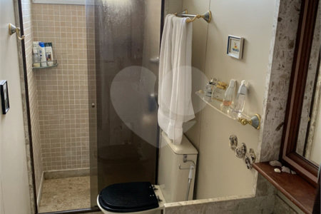 Apartamento à venda com 4 quartos, sendo 1 suíte, em Grajaú, Rio de Janeiro, RJ