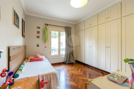 Casa à venda com 4 suítes no condomínio Saint Germain, São Paulo - SP