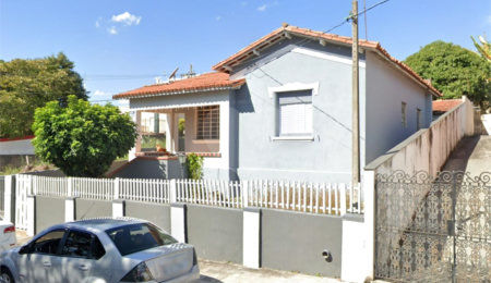 Casa à venda com 2 quartos no Centro, Vinhedo, SP