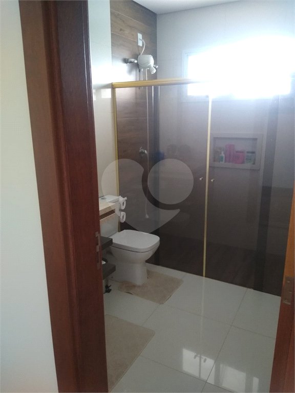 Casa à venda com 4 quartos, sendo 2 suítes,  no condomínio Damha Iii, São Carlos - SP