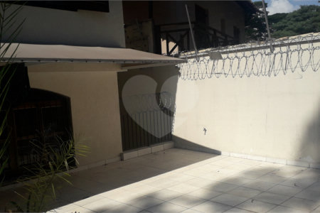 Casa à venda com 3 quartos, sendo 2 suítes, em Jardim Leonor, São Paulo, SP