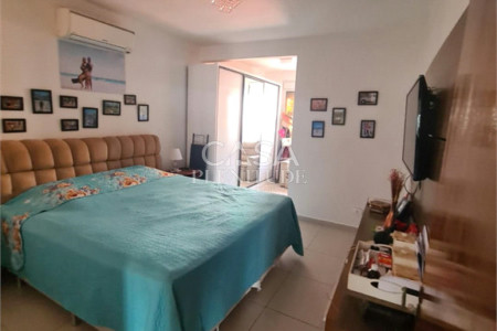 Casa em condomínio à venda com 4 quartos, sendo 3 suítes,  em Granja Olga II, Sorocaba, SP
