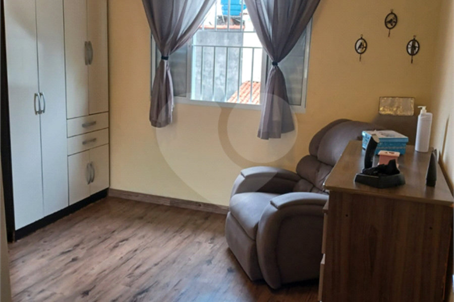 Sobrado à venda com 3 quartos, sendo 1 suíte,  em Ermelino Matarazzo, São Paulo, SP
