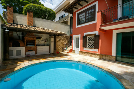 Casa Térrea à venda com 3 quartos, sendo 2 suítes,  em Brooklin Paulista, São Paulo, SP