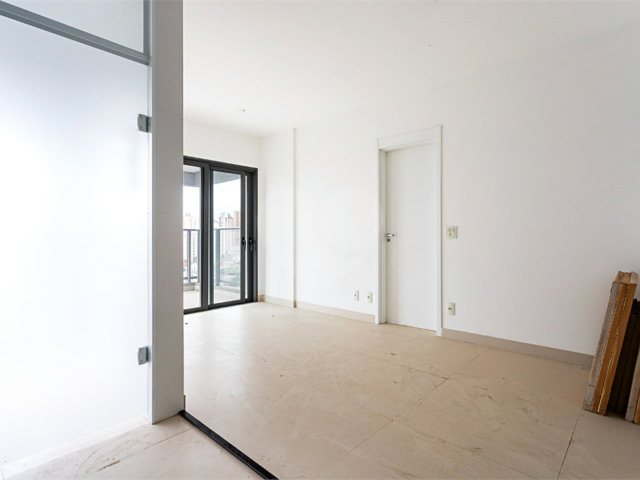 Apartamento à venda com 1 suíte em Moema, São Paulo, SP