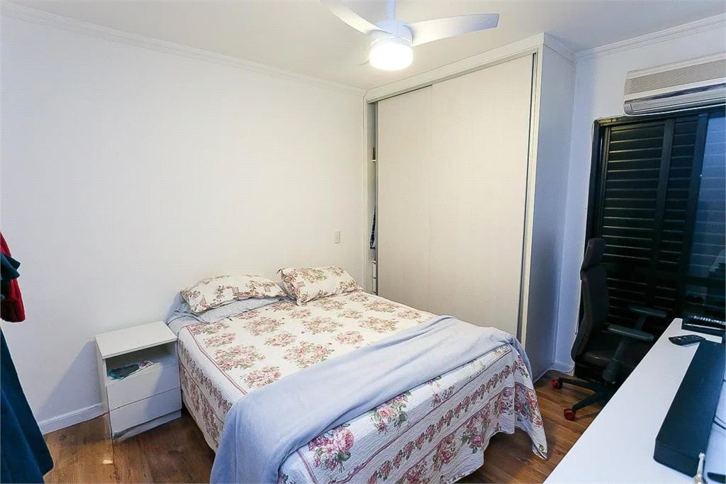 Apartamento à venda com 3 quartos, sendo 1 suíte, em Paraíso do Morumbi, São Paulo, SP