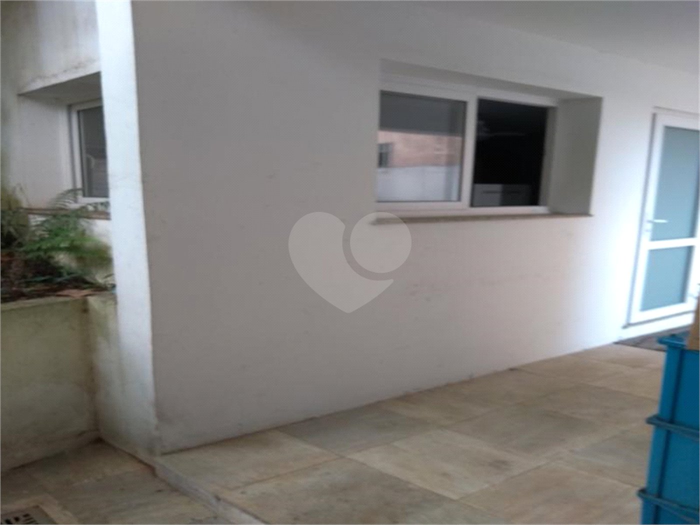Casa à venda com 5 suítes em Vila Pirajussara, São Paulo, SP