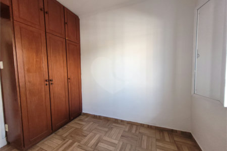 Casa à venda com 3 quartos em Parque da Lapa, São Paulo, SP