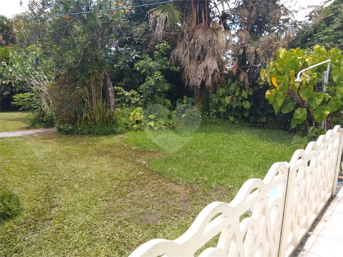 Chácara à venda com 4 quartos em Vila Maria Augusta, Itaquaquecetuba, SP