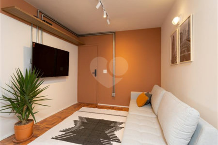 Apartamento à venda com 4 quartos, sendo 2 suítes, em Pinheiros, São Paulo, SP