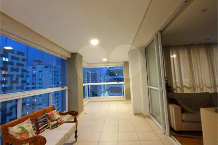 Apartamento à venda com 4 quartos, sendo 2 suítes, em Santana, São Paulo, SP