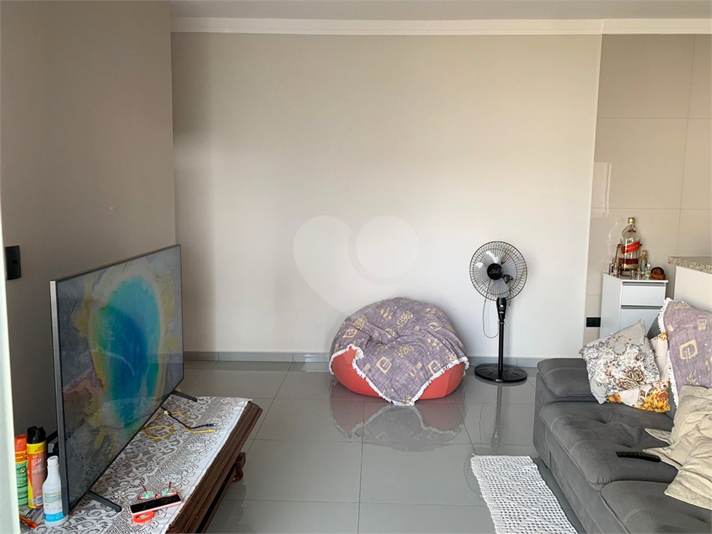 Casa térrea com piscina para venda no Residencial Arcoville