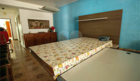 Casa à venda com 3 quartos, sendo 1 suíte,  em Vila Junqueira, São Roque, SP