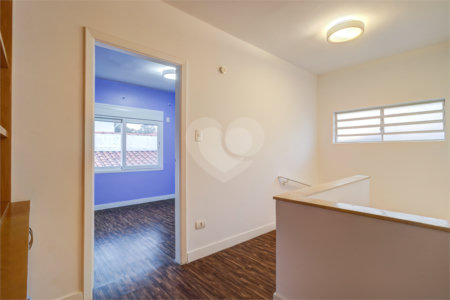 Sobrado à venda com 3 quartos, sendo 1 suíte, em Jardim Petrópolis, São Paulo, SP