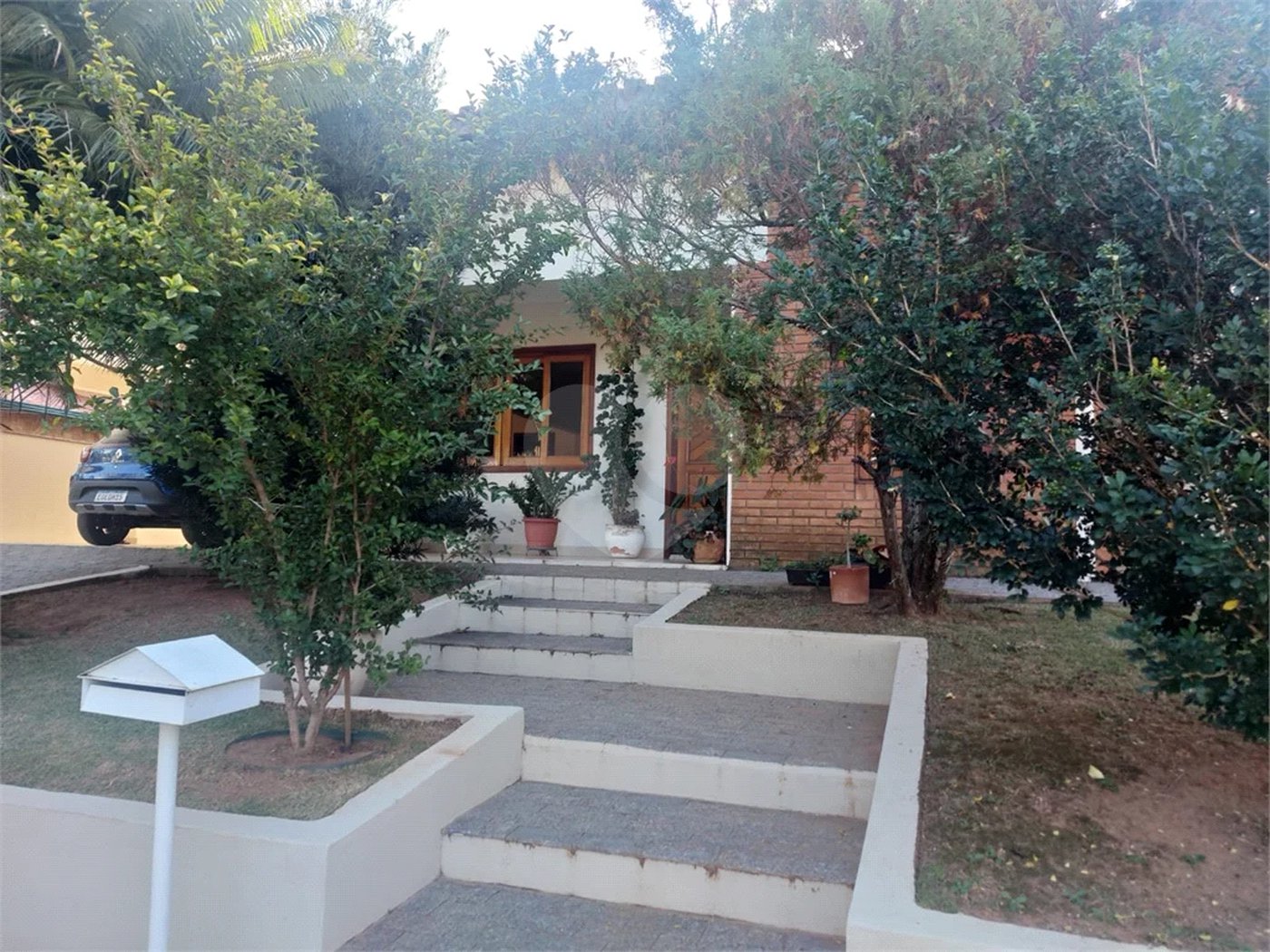 Casa à venda com 4 quartos, sendo 3 suítes, no Centro, Vinhedo, SP
