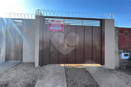 Casa à venda com 2 quartos, sendo 1 suíte, em Alto da Boa Vista, Três Lagoas, MS