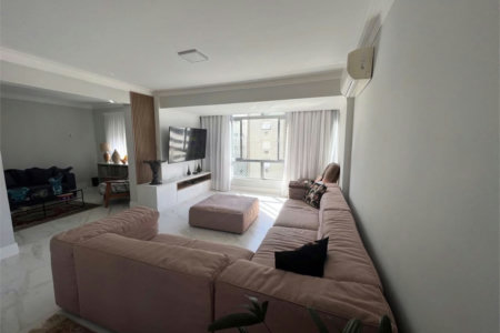 Apartamento Residencial à venda, Gonzaga, Santos - AP0199.