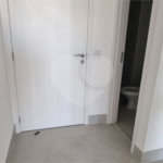 Apartamento à venda com 3 suítes em Moema, São Paulo, SP