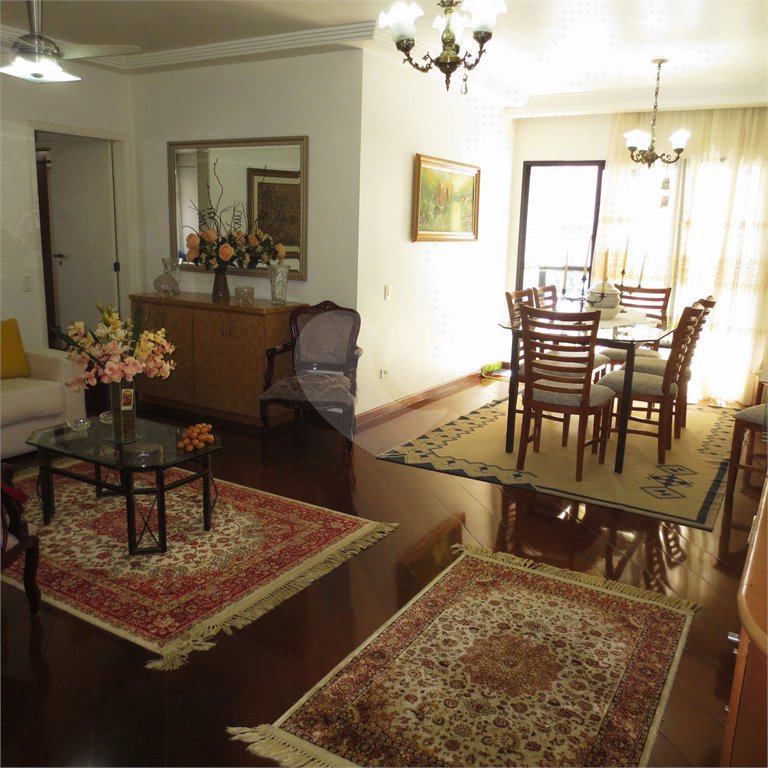 Apartamento à venda com 4 quartos, sendo 1 suíte, em Chácara Inglesa, São Paulo, SP