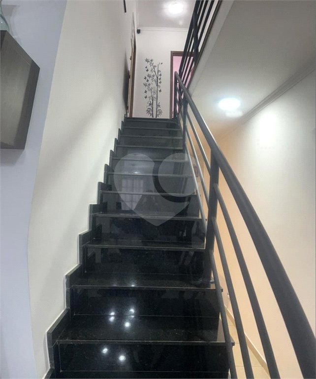 Sobrado à venda com 3 quartos, sendo 1 suíte,  em Vila Marari, São Paulo, SP