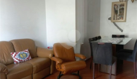 Apartamento à venda com 3 quartos, sendo 1 suíte,  em Pinheiros, São Paulo, SP