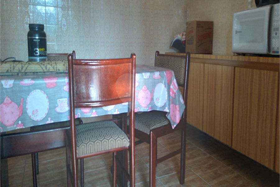 Sobrado à venda com 3 quartos, sendo 1 suíte, em Santa Teresinha, São Paulo, SP