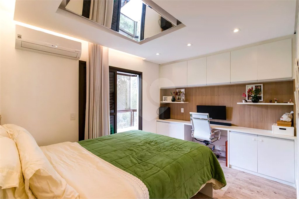 Apartamento à venda com 3 quartos, sendo 1 suíte, em Vila Andrade, São Paulo, SP