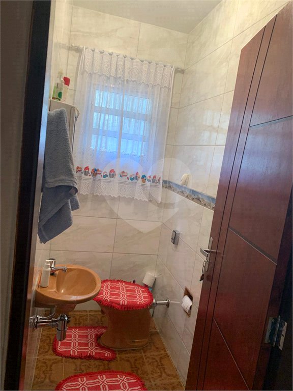 Sobrado à venda com 3 quartos em Jaraguá, São Paulo, SP