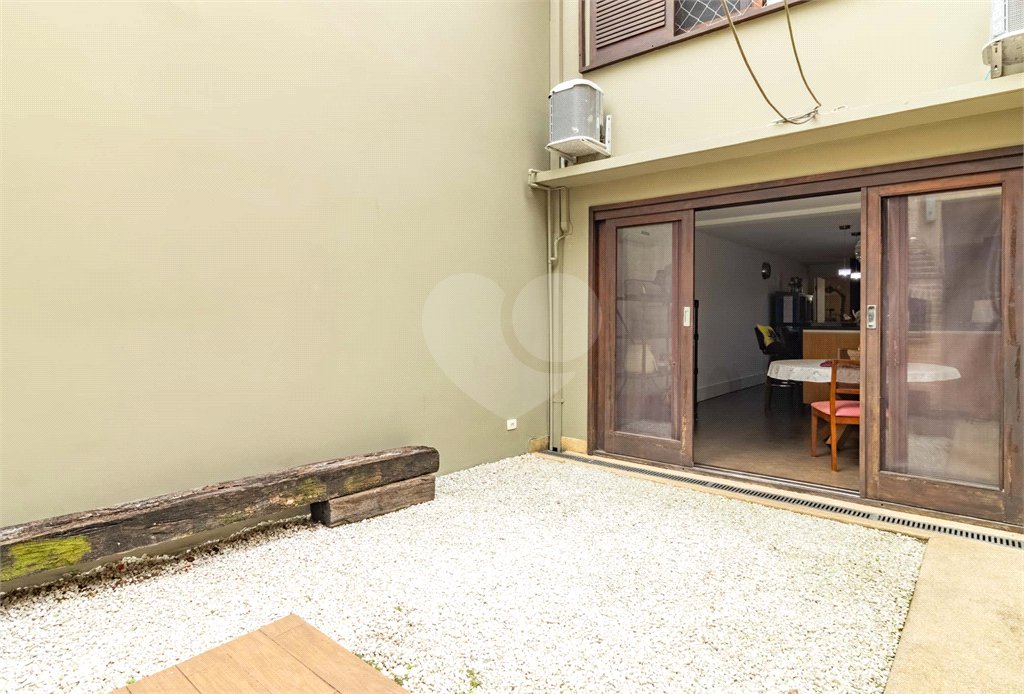 Casa à venda com 3 quartos, sendo 1 suíte, em Jardim Paulistano, São Paulo, SP