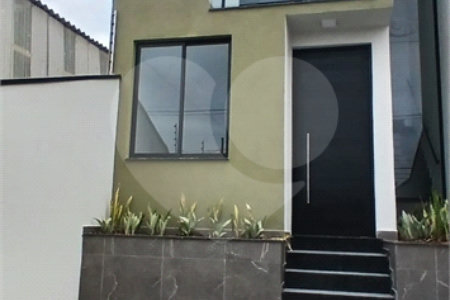 Casa à venda com 2 suítes em Vila Brasileira, Mogi das Cruzes, SP