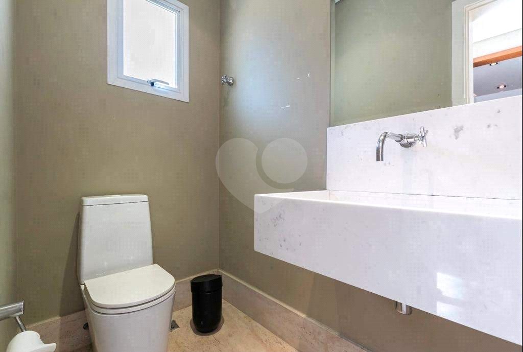 Casa à venda com 4 suítes no condomínio L`exclusive, São Paulo - SP