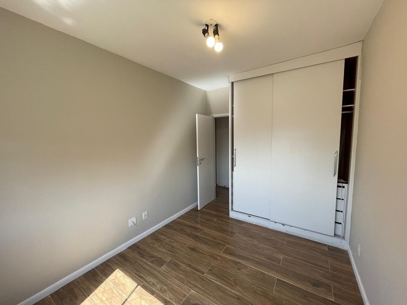 Cobertura com 4 dormitórios, 255 m² - venda por R$ 1.800.000,00 ou aluguel por R$ 16.000,00/mês - Embaré - Santos/SP
