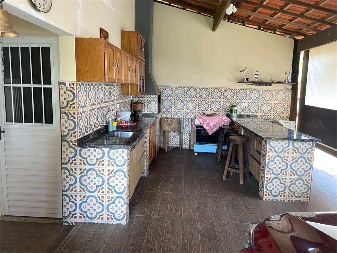 Casa à venda com 3 quartos, sendo 1 suíte,  no Centro, Araçoiaba da Serra, SP