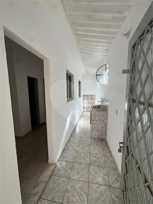 Casa à venda ou para alugar com 1 quarto em Campo Grande, Rio de Janeiro, RJ