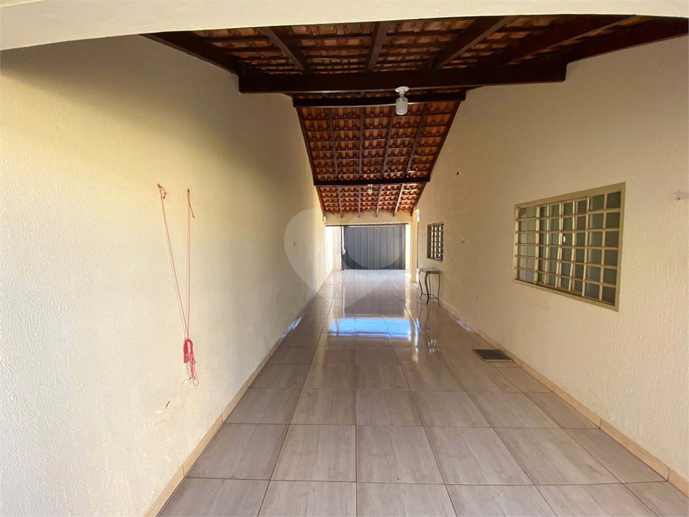 Casa à venda com 2 quartos, sendo 1 suíte, em Vila Renô, Ponta Porã, MS