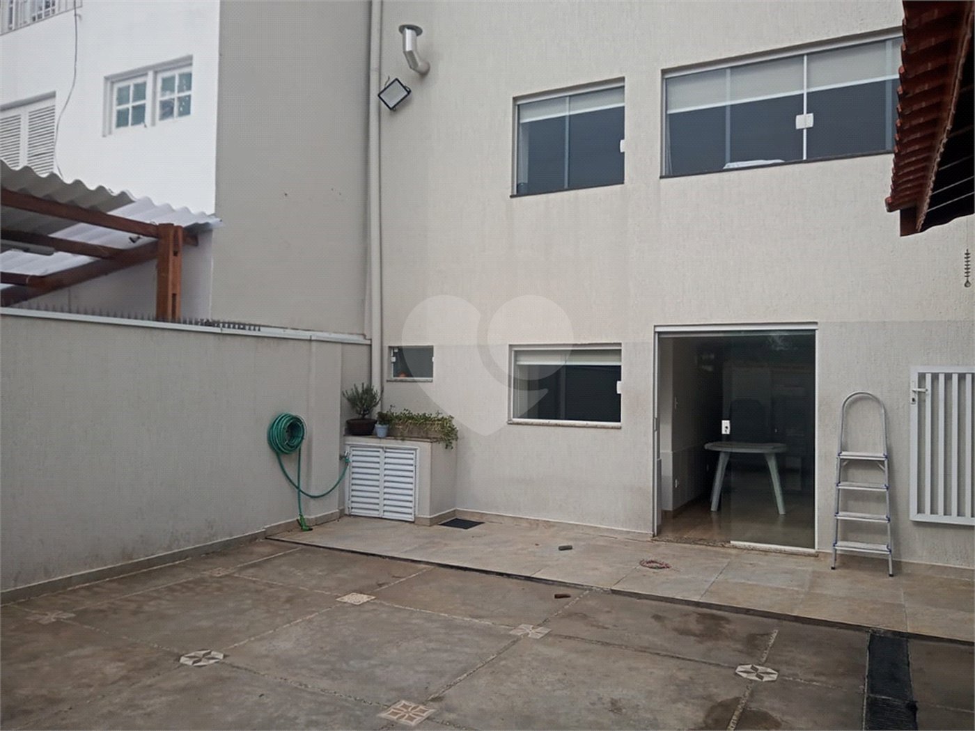 Casa Térrea à venda com 3 quartos, sendo 2 suítes, em Água Fria, São Paulo, SP
